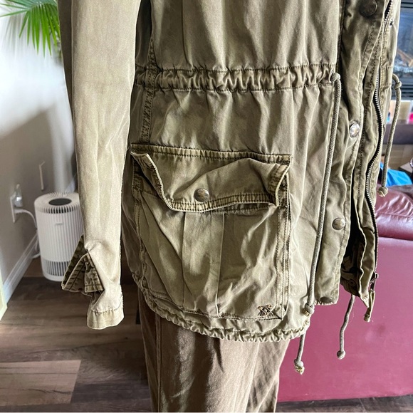 TALULA army green colored Trooper Spring/ Fall jacket - Picture 4 of 8